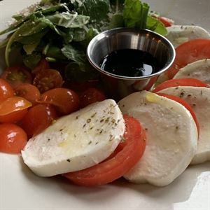 fresh mozzarella salad